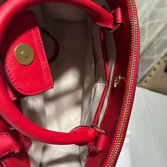MICHAEL KORS KARLA SATCHEL RED PURSE